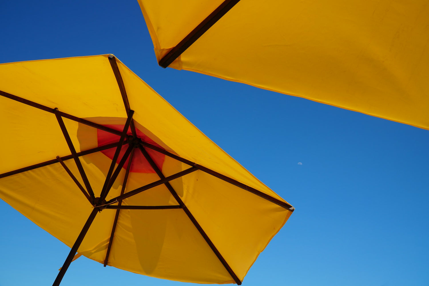 Umbrellas, Covers and Sun Shades